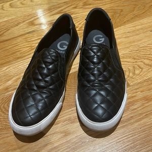 Womens G by GUESS slip on Sneakers